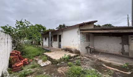 Casa com 60m² e Terreno de 625m² à Venda - Oportunidade Imperdível!