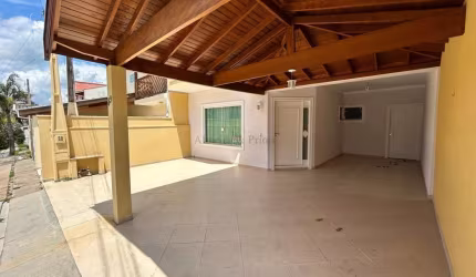 Casa em Condomínio para Venda em Indaiatuba, Jardim Panorama - Villaggio di Itaici, 3 dormitórios, 1 suíte, 3 banheiros, 3 vagas
