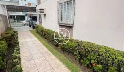 Apartamento com 2 quartos +DCE 1º nascente com 65 m²