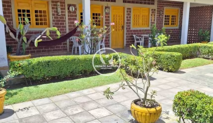 Casa de Condomínio Para Vender com 4 quartos  em Tamandaré