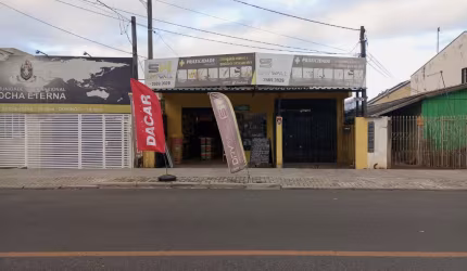 CASA COMERCIAL NO SITIO CERCADO