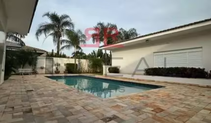 Casa térrea maravilhosa no Residencial Samambaia