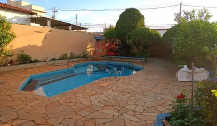 Casa no Jardim Carolina