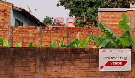 Lote na Vila Santisita