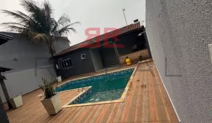 Excelente residência no Jardim Vânia Maria