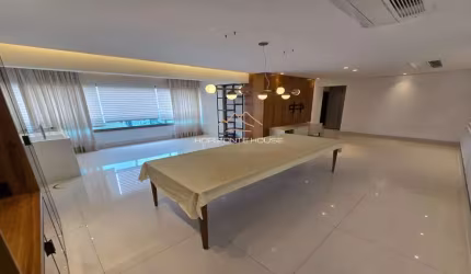 Apartamento com 4 quartos à venda na Rua Professor Arduino Bolivar, 91, Santo Antônio, Belo Horizonte por R$ 2.790.000
