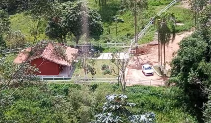Sítio para Venda em São José dos Campos, Terra Boa, 3 dormitórios, 1 suíte, 2 banheiros, 4 vagas