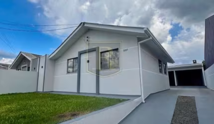 Casa para Venda em Guarapuava, São Cristovão, 3 dormitórios, 1 banheiro, 2 vagas
