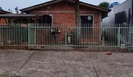 Casa para Venda em Guarapuava, Boqueirão, 3 dormitórios, 1 banheiro, 1 vaga