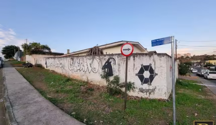 Casa para Venda em Guarapuava, Vila Carli, 3 dormitórios, 1 banheiro, 2 vagas