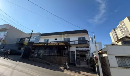 Imóvel Comercial para Locação em Guarapuava, Centro, 2 banheiros