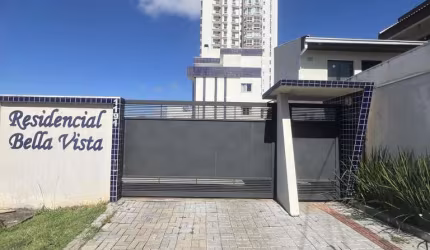 Apartamento para Venda em Guarapuava, Batel, 3 dormitórios, 1 suíte, 2 banheiros, 2 vagas