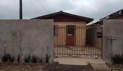 Casa para Venda em Guarapuava, Morro Alto, 2 dormitórios, 1 banheiro, 1 vaga