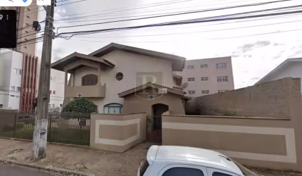 Imóvel Comercial para Venda em Guarapuava, Centro, 5 dormitórios, 1 suíte, 3 vagas