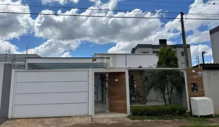 Casa para Venda em Guarapuava, Boqueirão, 3 dormitórios, 1 suíte