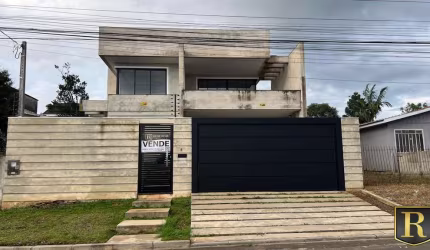 Sobrado para Venda em Guarapuava, Santa Cruz, 3 dormitórios, 1 suíte, 2 vagas