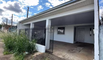 Casa para Venda em Guarapuava, Morro Alto, 2 dormitórios, 1 banheiro, 2 vagas
