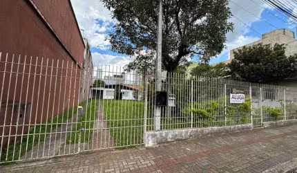 Casa para Venda em Guarapuava, Centro, 2 dormitórios, 1 banheiro, 2 vagas