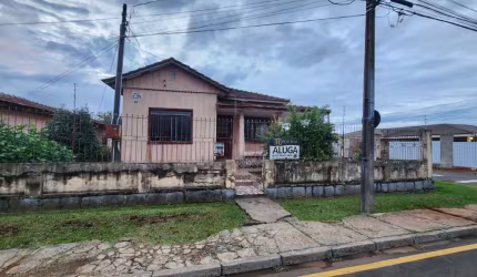Casa para Locação em Guarapuava, Dos Estados, 4 dormitórios, 1 banheiro, 1 vaga