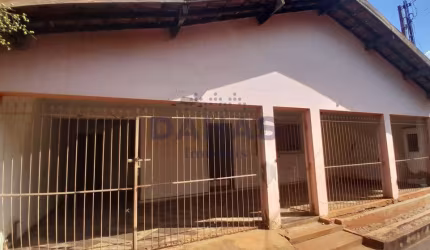 Casa em Santa Terezinha  -  Barretos