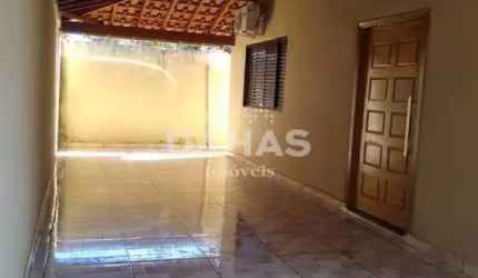 Casa em centro  -  Ibitu - SP