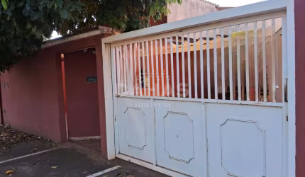 Casa em Nogueira  -  Barretos