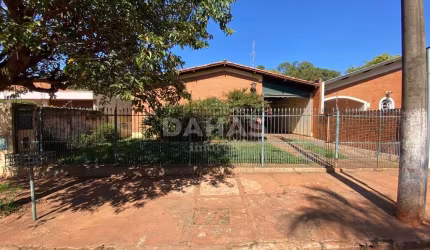 Casa no Centro Colina - SP