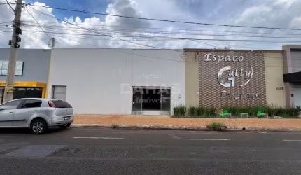 Salão Comercial em Jockey Club  -  Barretos