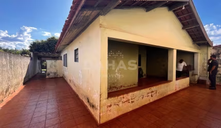 Casa em Cristiano de Carvalho  -  Barretos