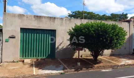 Casa em Zequinha Amêndola  -  Barretos