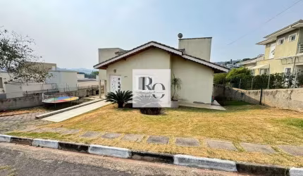 Oportunidade Única R$ 1.188.800 casa em Condomínio com 4 suítes em lote  800 m²