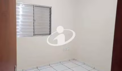 Casa com 2 quartos à venda no Trianon, Uberlândia , 52 m2 por R$ 250.000