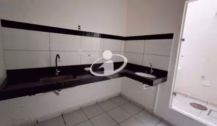 Sala comercial para alugar no Santa Mônica, Uberlândia  por R$ 2.000