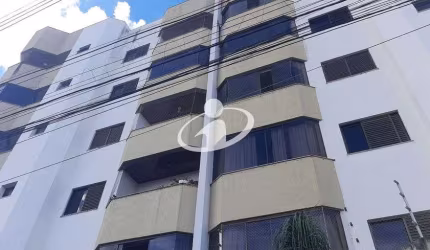Apartamento com 3 quartos para alugar na Nossa Senhora Aparecida, Uberlândia  por R$ 2.500