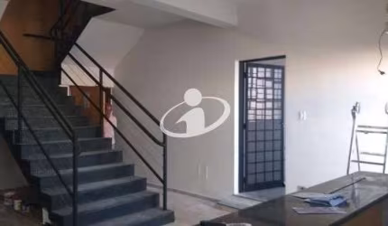 Sala comercial para alugar no Brasil, Uberlândia  por R$ 7.000