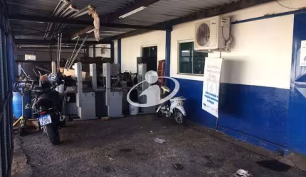 Barracão / Galpão / Depósito para alugar no Distrito Industrial, Uberlândia  por R$ 70.000