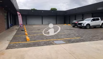 Ponto comercial para alugar no Shopping Park, Uberlândia  por R$ 3.700