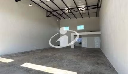 Barracão / Galpão / Depósito para alugar no Jardim Holanda, Uberlândia  por R$ 7.000
