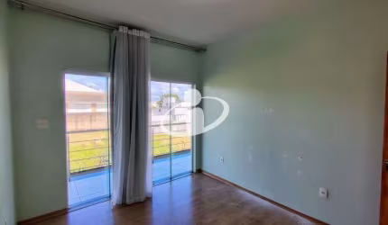 Casa com 7 quartos para alugar no Jardim Karaíba, Uberlândia  por R$ 6.000