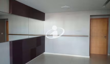 Apartamento com 3 quartos para alugar no Osvaldo Rezende, Uberlândia  por R$ 3.000