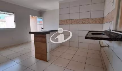 Casa com 2 quartos à venda em Vida Nova, Uberlândia , 65 m2 por R$ 290.000