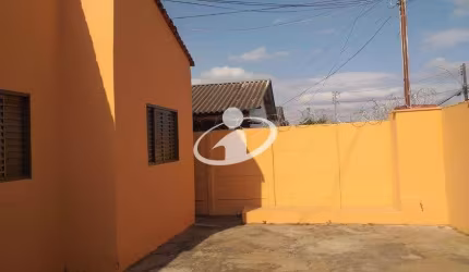 Casa com 5 quartos à venda no Luizote de Freitas, Uberlândia , 105 m2 por R$ 250.000