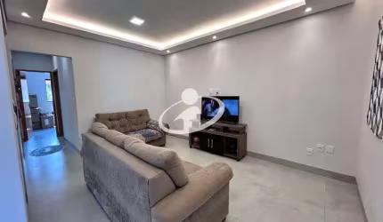 Casa com 3 quartos à venda no Jardim das Palmeiras, Uberlândia  por R$ 399.000
