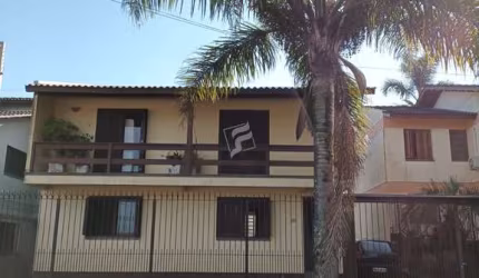 Casa com 2 quartos para alugar na Cidade Nova, Caxias do Sul , 68 m2 por R$ 1.500