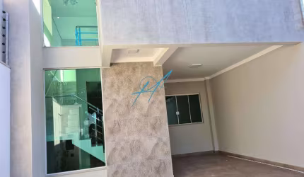 Sobrado à venda em Maringá, Jardim Ipanema, com 3 quartos, com 200 m²