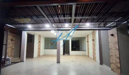 Casa à venda em Maringá, Jardim Espanha, com 3 quartos, com 140 m²