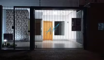 Casa à venda em Maringá, Jardim Fregadolli, com 3 quartos, com 105 m²