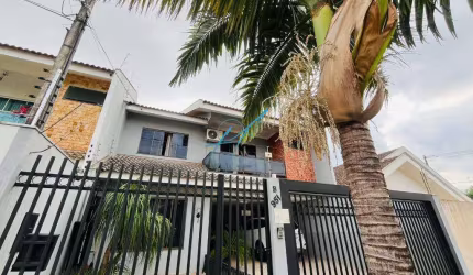 Sobrado à venda em Maringá, Jardim Real, com 4 quartos, com 234 m²