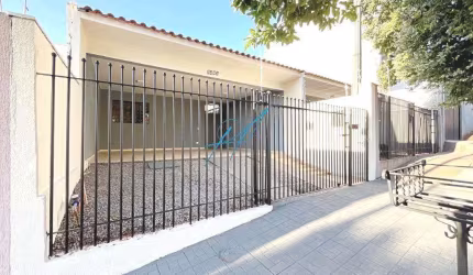 Casa à venda em Maringá, Parque da Gávea, com 2 quartos, com 113 m²