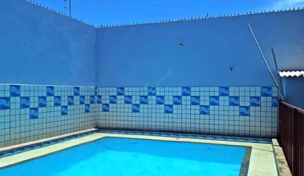 Casa à venda em Maringá, Parque Lagoa Dourada, com 4 quartos, com 194 m²